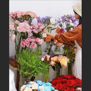 Shop hoa trong khu busy shopping nhỏ cần sang lại