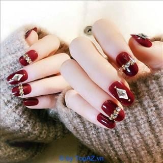 Sang shop nail cách St Albans 30p, shopping local ít cạnh tranh