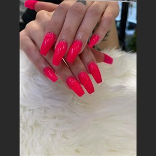 Sang shop nails vùng North QLD rent rẻ, giá dịch vụ cao