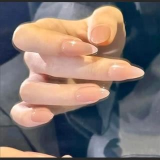 Shop nails duy nhất trong shopping local cạnh Kmart cần sang