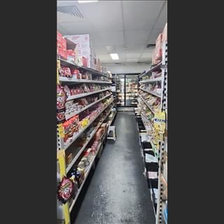 Shop thực phẩm Á Châu cần bán tại Brisbane, có doanh thu cao