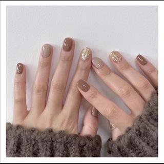 Sang shop nails rộng rãi trong shopping centre cách Inala 45'