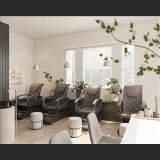 Cần sang lại 2 tiệm nails mới build rất sang trọng tại Melbourne