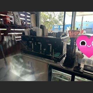 Sang shop coffee- fresh juice- takeaway foods ở Regents Park