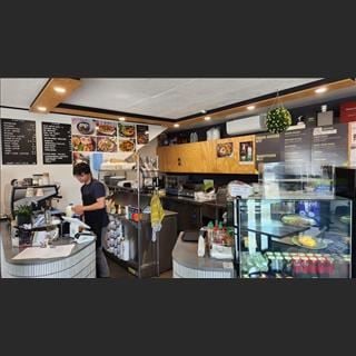 Sang quán cafe income rất tốt, khách quen đông tại West End, QLD