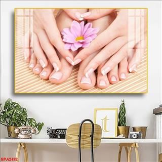 Tiệm nails ở trong shopping Highpoint Maribyrnong cần sang