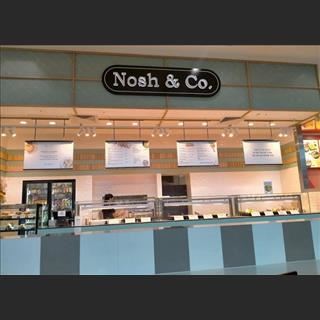 Cần sang shop bán đồ ăn trong food court Rockingham central