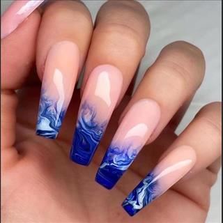 Sang shop nails ở Toowoomba lượng khách đông và ổn định