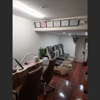 Shop nails vùng city cần sang lại do có việc đột xuất
